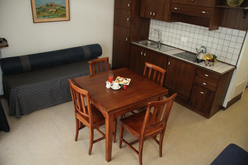 Residence I Due Pini Marina di Grosseto Szoba fotó