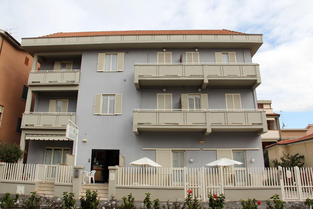 Residence I Due Pini Marina di Grosseto Szoba fotó