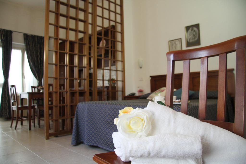 Residence I Due Pini Marina di Grosseto Kültér fotó